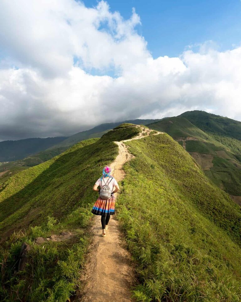 15 Easy Tracks for a Beginner That Wants to Go Hiking Alone